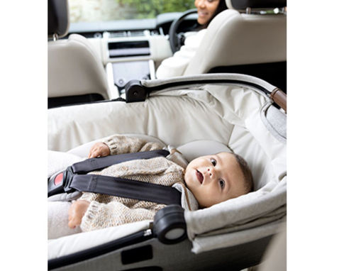 Joie Joie Signature Trio: Passeggino Finiti + Navicella Calmi R129 +  Seggiolino Auto i-Level Recline - Carbon unisex (bambini)