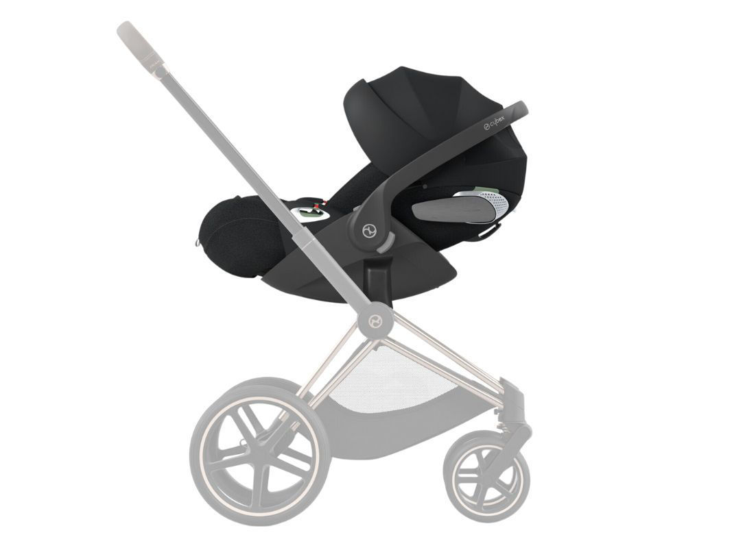 Seggiolino auto Cybex Cloud Z i-Size + BASE - Tutto per i bambini In  vendita a Milano